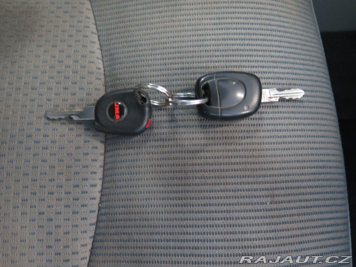 Renault Kangoo 1.6 16V, klima, tažné 2002