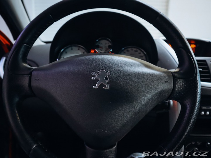 Peugeot 207 1.4i 16V 70kW 2012