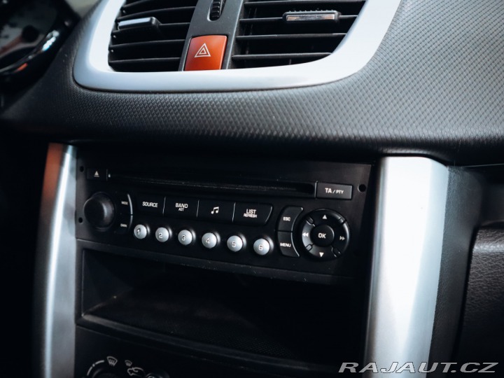 Peugeot 207 1.4i 16V 70kW 2012