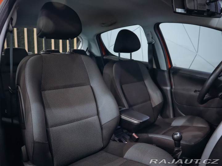 Peugeot 207 1.4i 16V 70kW 2012