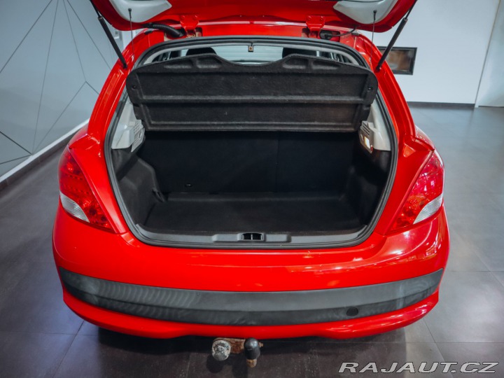 Peugeot 207 1.4i 16V 70kW 2012