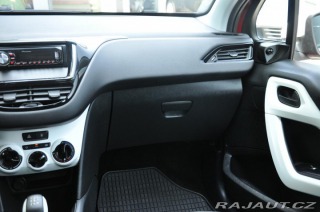 Peugeot 208 1.0PureTech 2XKOLA 2015