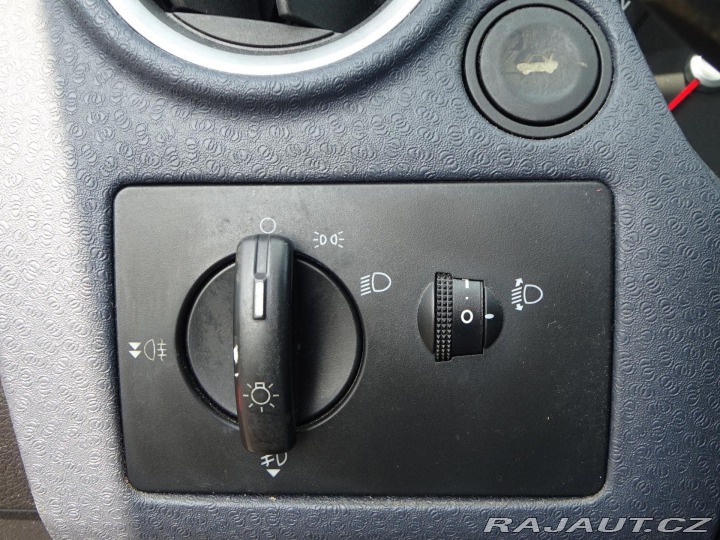 Ford Fusion 1.4 59kW 1 MAJITEL ČR 2009