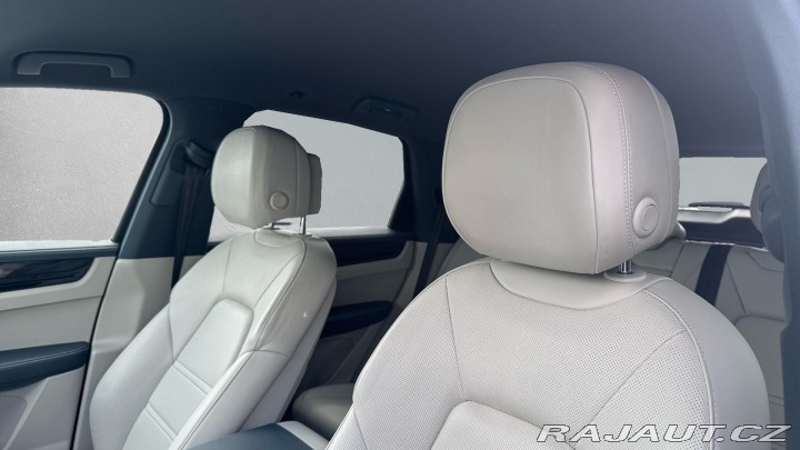 Porsche Cayenne E Hybrid 2020