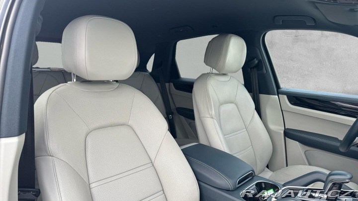 Porsche Cayenne E Hybrid 2020