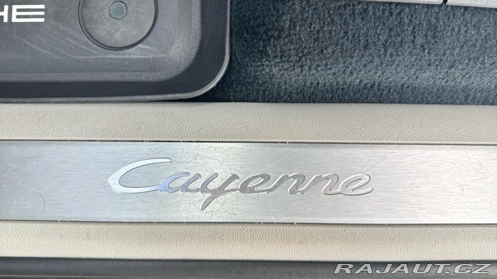 Porsche Cayenne E Hybrid 2020