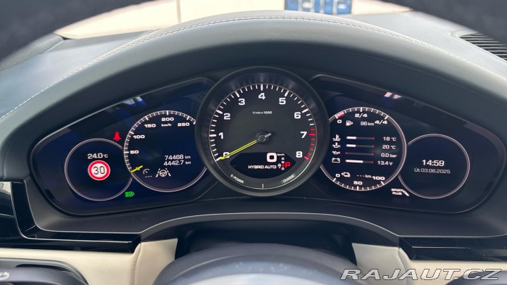 Porsche Cayenne E Hybrid 2020