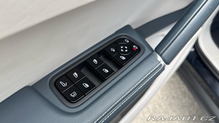 Porsche Cayenne E Hybrid 2020