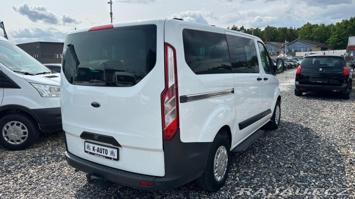 Ford Tourneo Custom 2.2TDCi 92kW *9míst*Tažné 2013