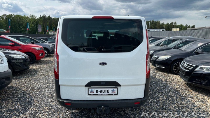 Ford Tourneo Custom 2.2TDCi 92kW *9míst*Tažné 2013