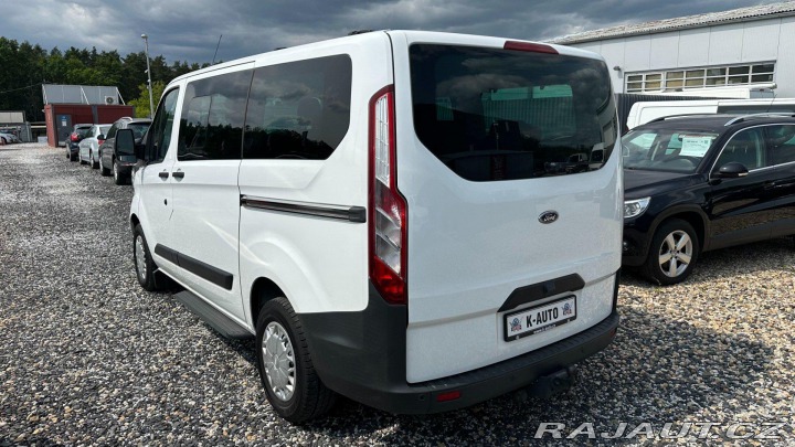 Ford Tourneo Custom 2.2TDCi 92kW *9míst*Tažné 2013