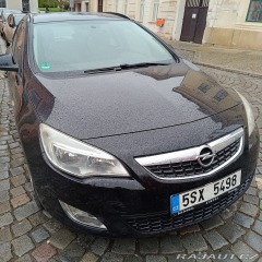 Opel Astra 2011
