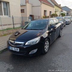 Opel Astra 2011
