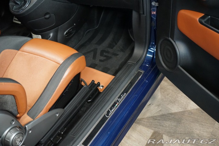 Fiat 500 CABRIO ITALIA*AKRAPOVIC*M 2011