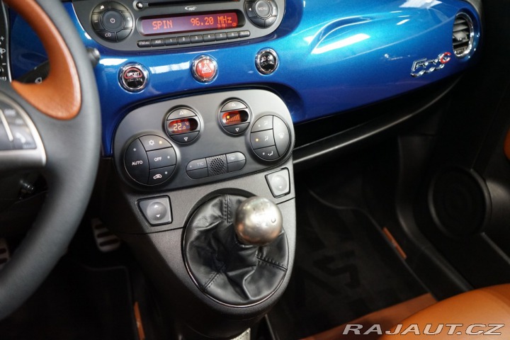 Fiat 500 CABRIO ITALIA*AKRAPOVIC*M 2011