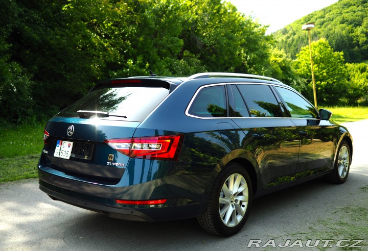 Škoda Superb 2.0TDi DSG,LED,Tažné,2019 2019