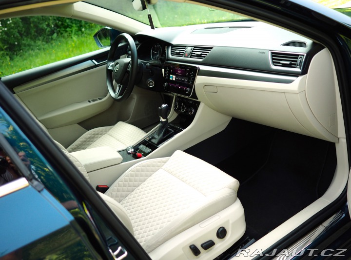 Škoda Superb 2.0TDi DSG,LED,Tažné,2019 2019