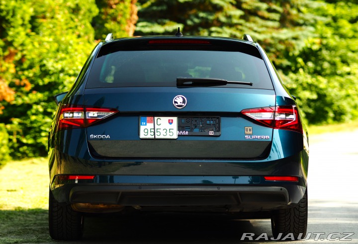 Škoda Superb 2.0TDi DSG,LED,Tažné,2019 2019