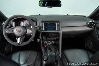 Nissan GT-R  2017