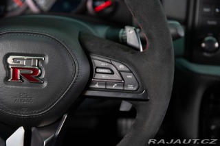 Nissan GT-R  2017