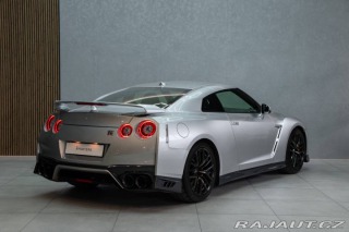Nissan GT-R  2017
