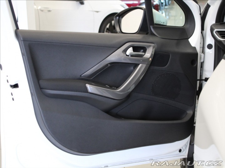 Peugeot 2008 1,2 PT 60kW 1.majitel 49 2017