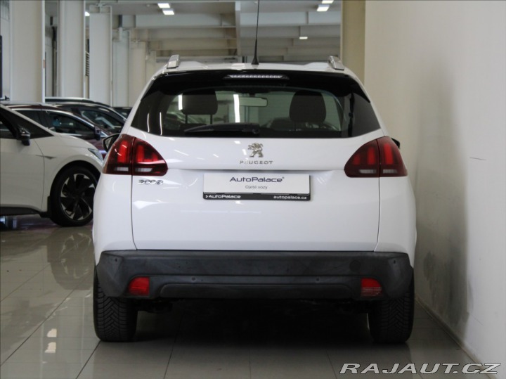 Peugeot 2008 1,2 PT 60kW 1.majitel 49 2017
