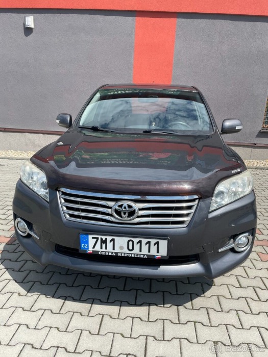Toyota RAV4 2,2   4x4, r.v.12/2012 OD