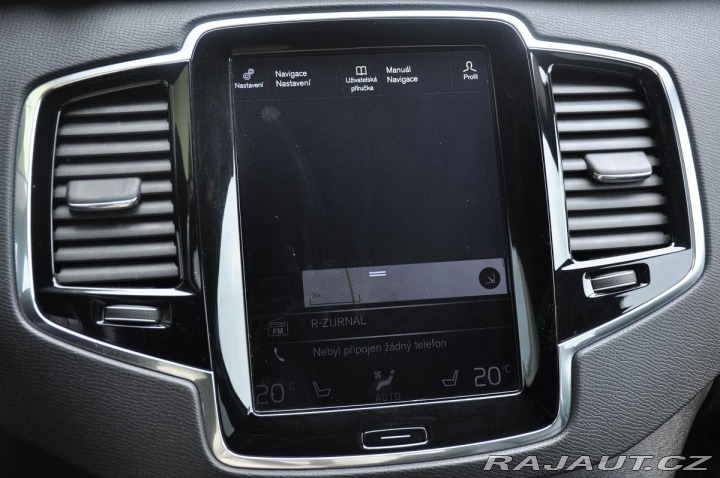Volvo XC90 D5 AWD MOMENTUM ČR 2017