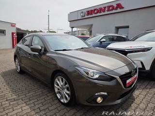 Mazda 3 2.0 Skyactiv Revolution T