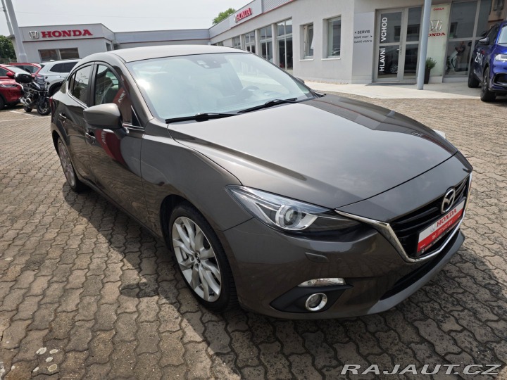 Mazda 3 2.0 Skyactiv Revolution T 2014