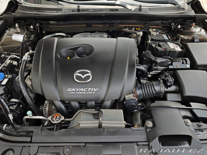 Mazda 3 2.0 Skyactiv Revolution T 2014