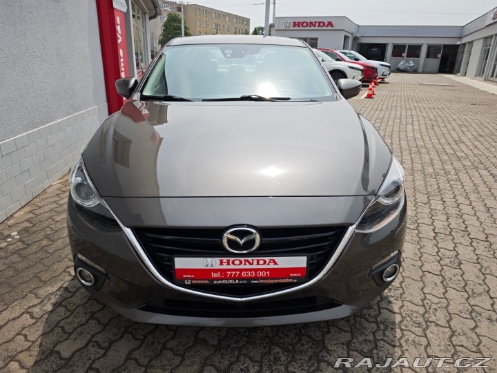 Mazda 3 2.0 Skyactiv Revolution T 2014
