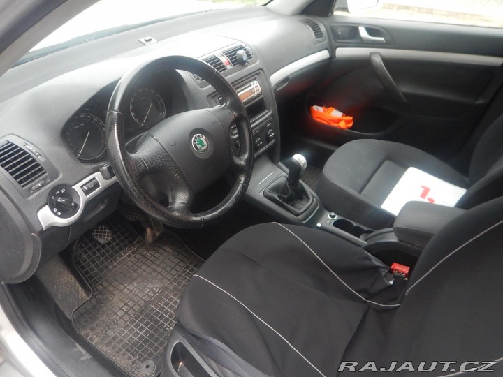 Škoda Octavia 1.6 i 75 kw po ROZVODECH 2006