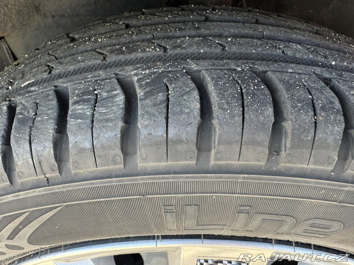 Suzuki Swift 4X4 1,3 67 KW 2X KOLA KM 2008