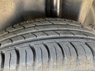 Suzuki Swift 4X4 1,3 67 KW 2X KOLA KM 2008