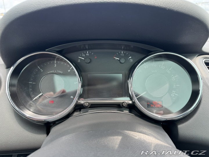 Peugeot 5008 ALLURE 1,6 88KW BLUEHDI 2015