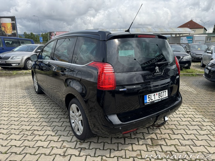 Peugeot 5008 ALLURE 1,6 88KW BLUEHDI 2015
