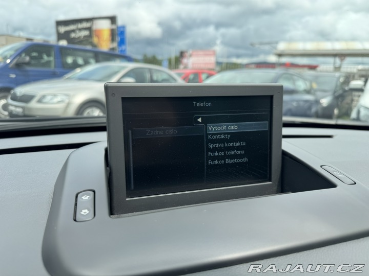 Peugeot 5008 ALLURE 1,6 88KW BLUEHDI 2015