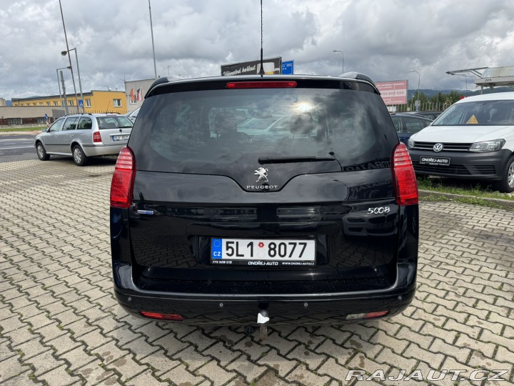Peugeot 5008 ALLURE 1,6 88KW BLUEHDI 2015