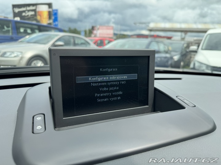 Peugeot 5008 ALLURE 1,6 88KW BLUEHDI 2015