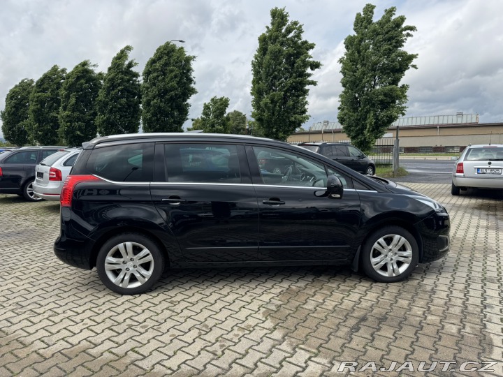 Peugeot 5008 ALLURE 1,6 88KW BLUEHDI 2015
