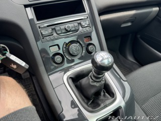 Peugeot 5008 ALLURE 1,6 88KW BLUEHDI 2015