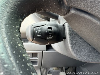 Peugeot 5008 ALLURE 1,6 88KW BLUEHDI 2015