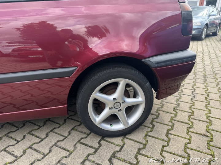 Volkswagen Golf 1,6 55 KW STK BEZ EKO KM 1994