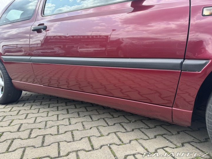 Volkswagen Golf 1,6 55 KW STK BEZ EKO KM 1994