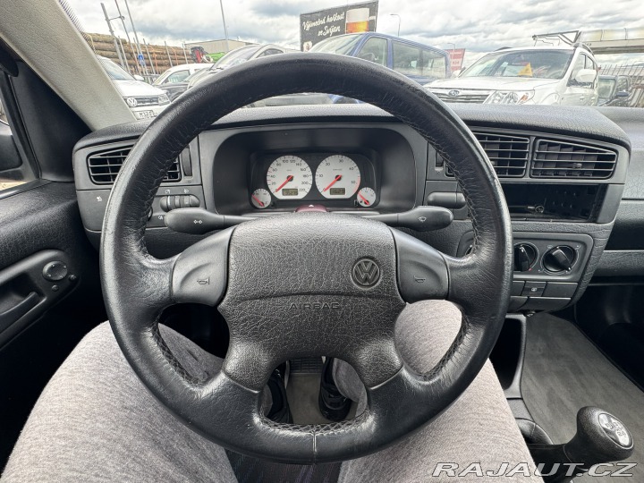 Volkswagen Golf 1,6 55 KW STK BEZ EKO KM 1994