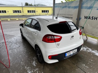 Kia Rio  2016