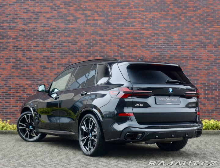 BMW X5 50e xDrive M SPORT *SkyL 2024