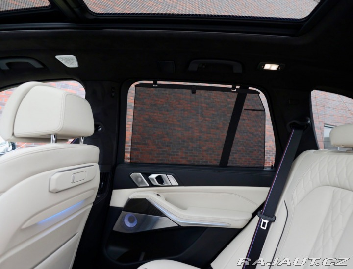 BMW X5 50e xDrive M SPORT *SkyL 2024